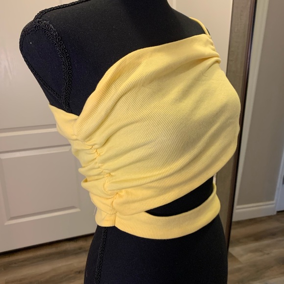 SHEIN Cut Out Ruched One Shoulder Top - Picture 3 of 15